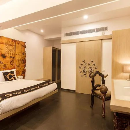 Le Sutra Hotel, Khar, Hotel 4*