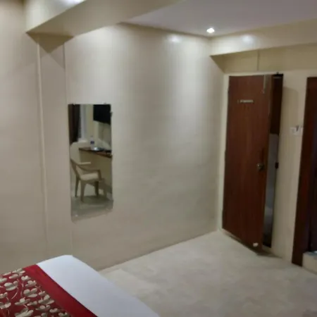 Hotel Rk Hotel-near Grant Road Railway Station Mumbai