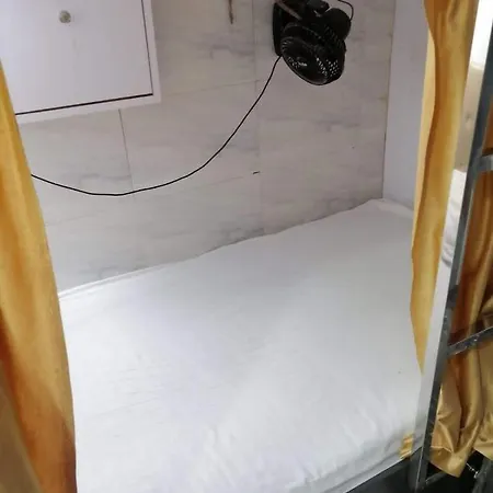 Apartment Andheri-69-dormitory *