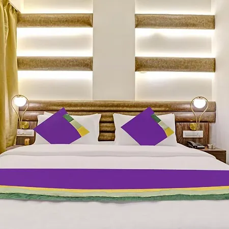 Treebo Premium Widlor Boutique With Swimming Pool Hotel 4*