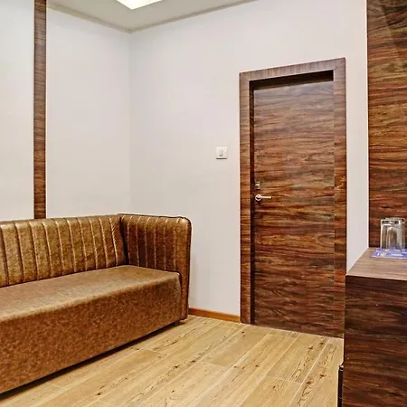 Treebo Premium Widlor Boutique With Swimming Pool Hotel