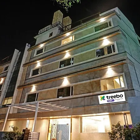 Treebo Premium Widlor Boutique With Swimming Pool Mumbai