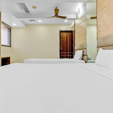 Hotel Capital O 84079 Falcon