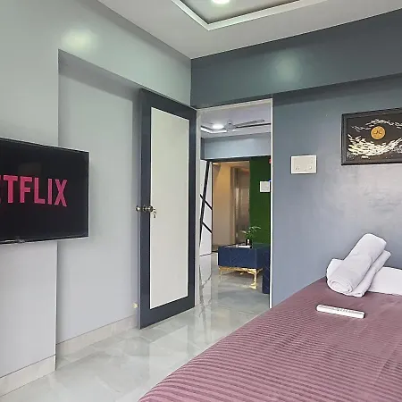 Apartment Osi Andheri East
