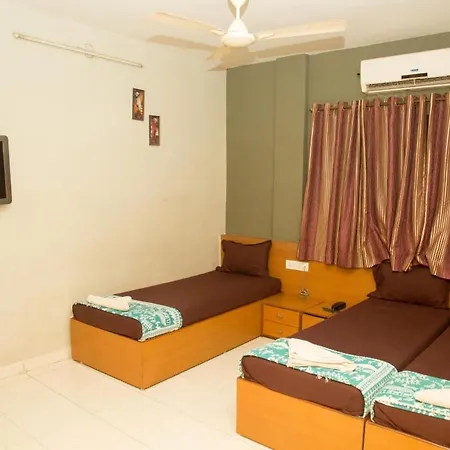Srujan Sarai Service Guest house *