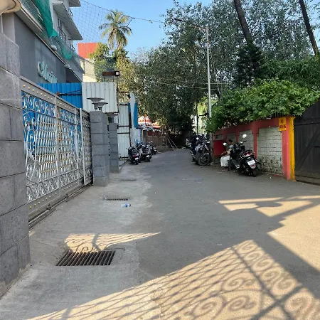 Osi Bandra West Apartment *