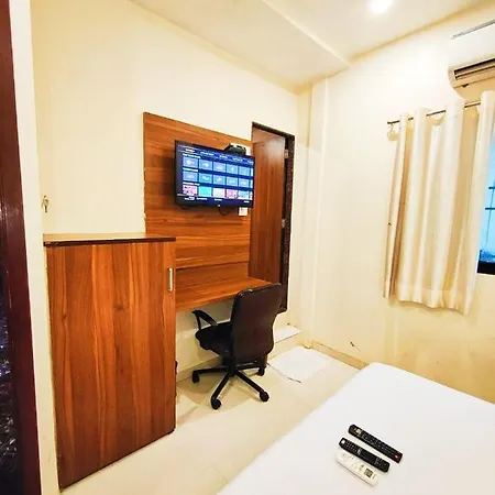 Hotel Avion Palace Near Exhibition Center