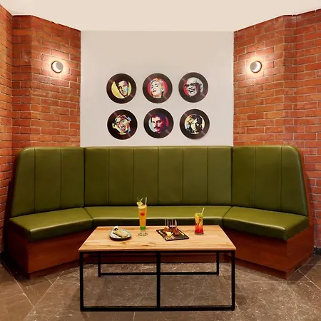Lemon Tree Hotel, Kalina Bkc, 4*