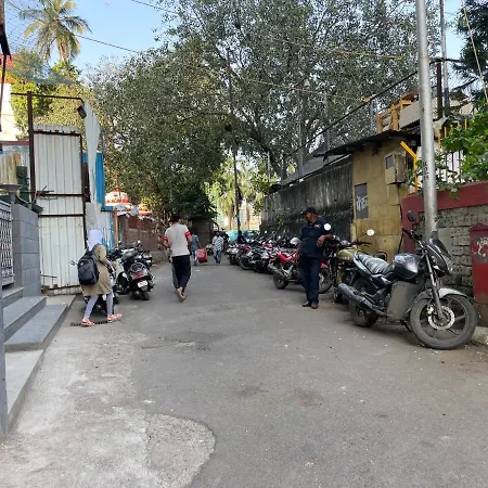 Osi Bandra West Mumbai