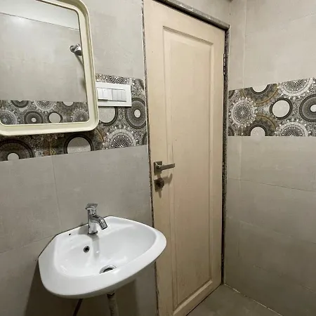 Osi Bandra West