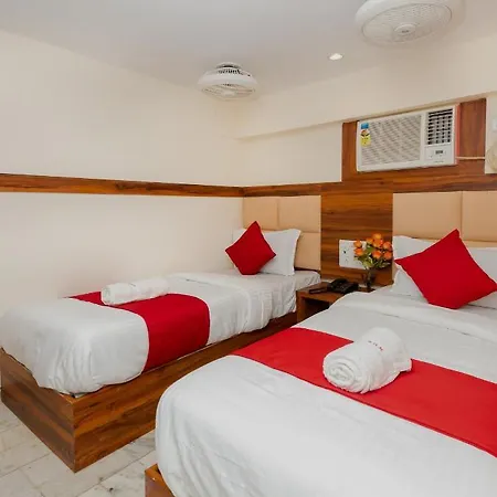 Hotel Kgn Near Cst Railway Station And Haj House Near Crawford Market *