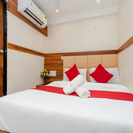 Kgn Near Cst Railway Station And Haj House Near Crawford Market *
