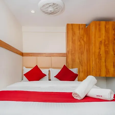 Hotel Kgn Near Cst Railway Station And Haj House Near Crawford Market Mumbai