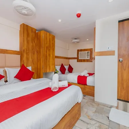 Kgn Near Cst Railway Station And Haj House Near Crawford Market *
