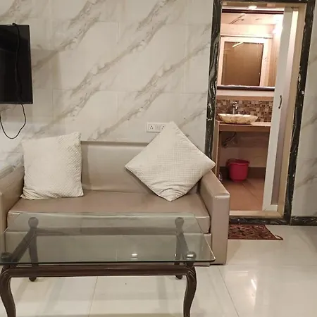 Oliver Guest house Mumbai