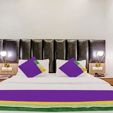 Treebo Premium Widlor Boutique With Swimming Pool 4*