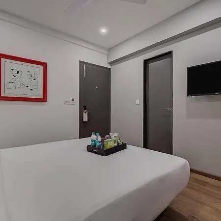 Unicontinental 4*