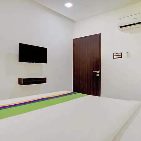 Prime Grand Hotel, 3* Mumbai