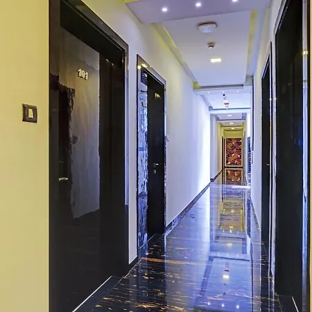 Prime Grand Hotel,
