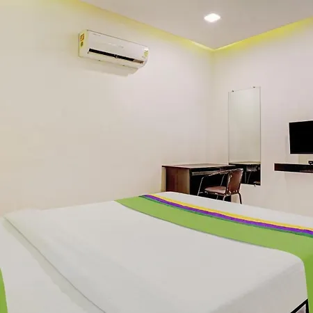 Prime Grand Hotel, 3* Mumbai