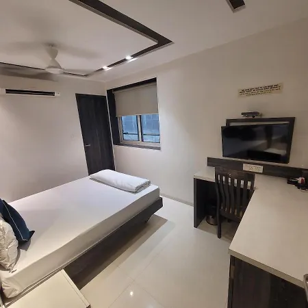 Heritage - Near Trade Center, Visa Consulate Bkc 3* Mumbai