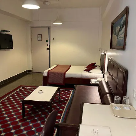 West End Opp Hospital Hotel 4*