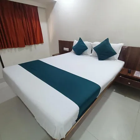 Samadhan Powai Hotel 2*
