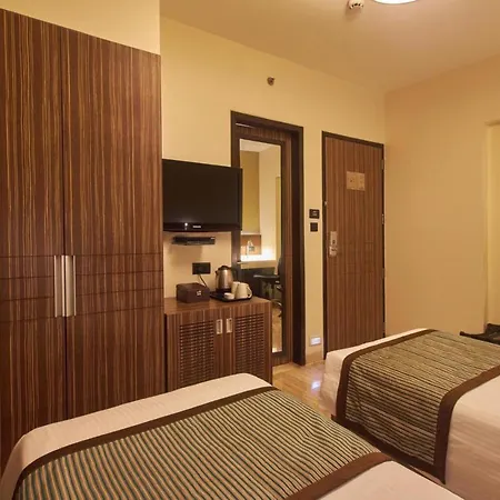Hotel Residency Sarovar Portico