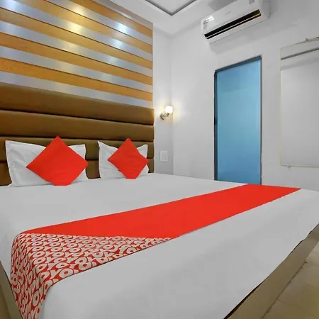 Hotel Flagship 83490 Hotel Bently Palace Mumbai