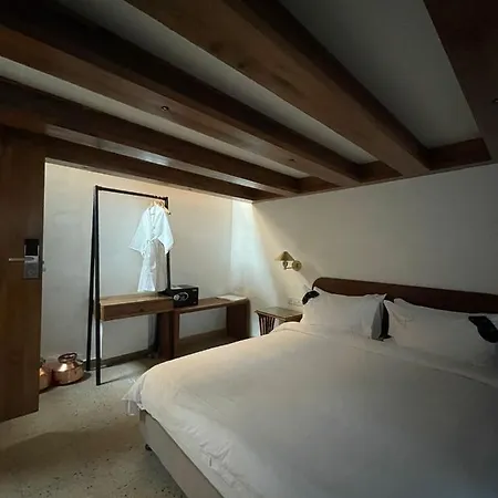 Abode 3* Mumbai