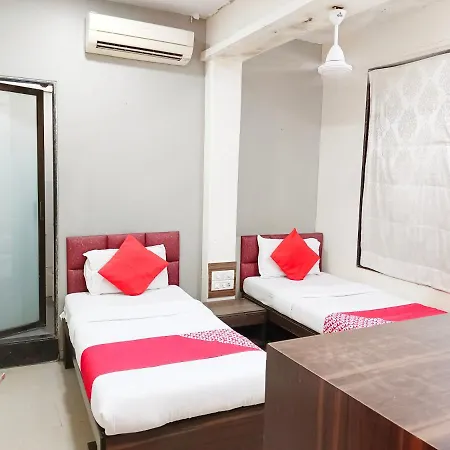 Amfahh - Andheri West Railway Station Hotel Mumbai