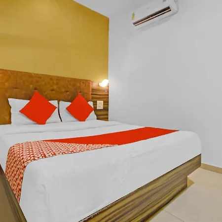 Flagship 83490 Hotel Bently Palace