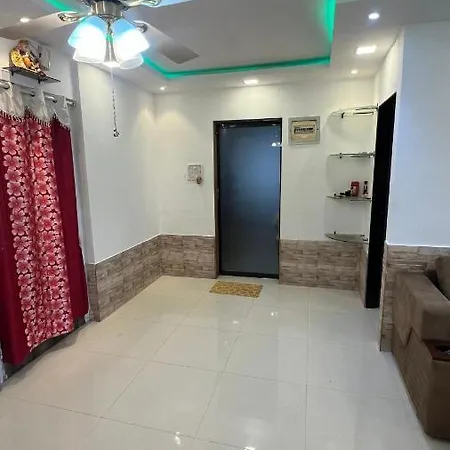 Homestay Private Master Bedroom *