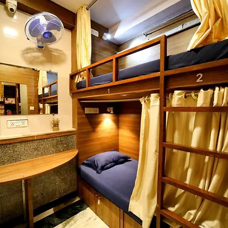 Hostel Maple The Hubz-hostel *