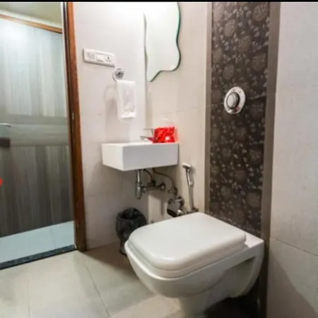 Apollo - Colaba Causeway 4* Mumbai