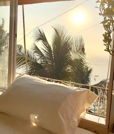 Apartment Top-floor Oceanfront Designer In Bandra