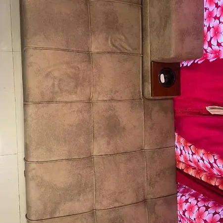 Private Master Bedroom Homestay