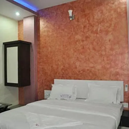 Hotel Om Residency Mumbai