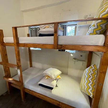 Hostel Locomo Og - Work Eat