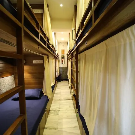 Maple The Hubz-hostel Mumbai