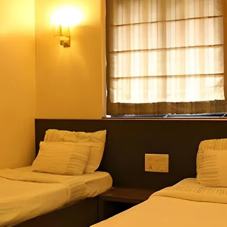 Guest house Apollo - Colaba Causeway Mumbai