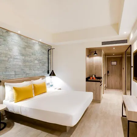 Lemon Tree Premier, International Airport 5*