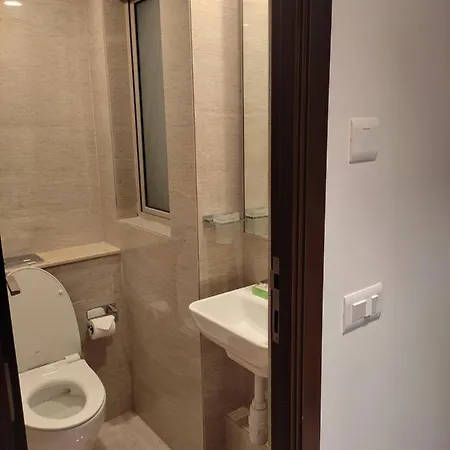 Apartment Dosti Service Powai