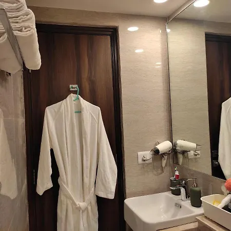 Apartment Dosti Service Powai