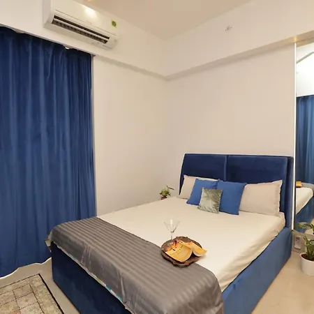 Apartment Artist House 3br By Flora