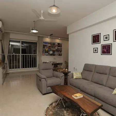Apartment Artist House 3br By Flora *