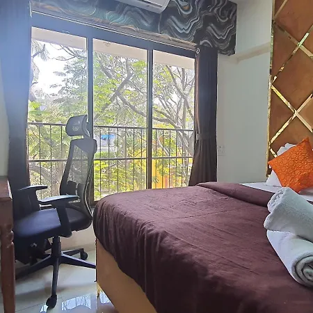 Apartment Osi Khar West