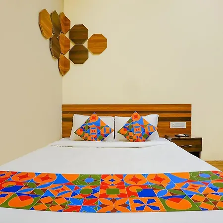 Hotel Via Diamond 3*
