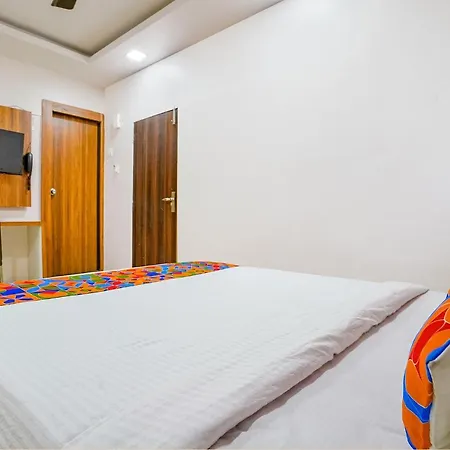 Hotel Via Diamond 3*