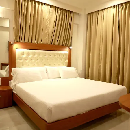 Hotel Lords, Mumbai